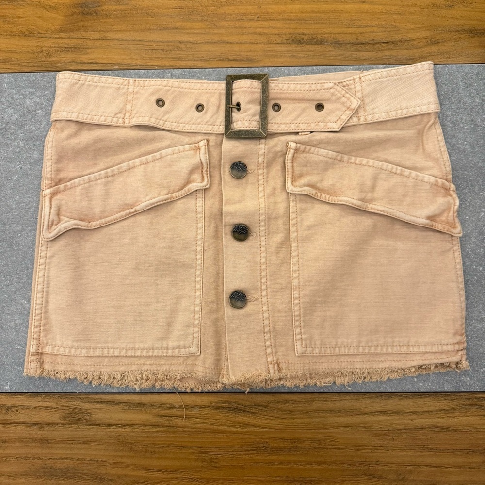 Free People Hang On Tight Belted Utility Mini Skirt in Sand Size 6 NWOT - Picture 3 of 14